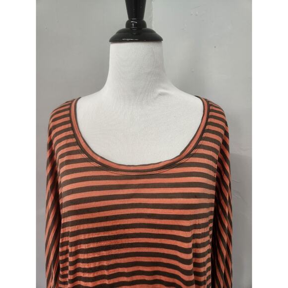BCBG Maxazria Dolamn Long Sleeve Striped Knit Cropped Top Size Small - Picture 2 of 11